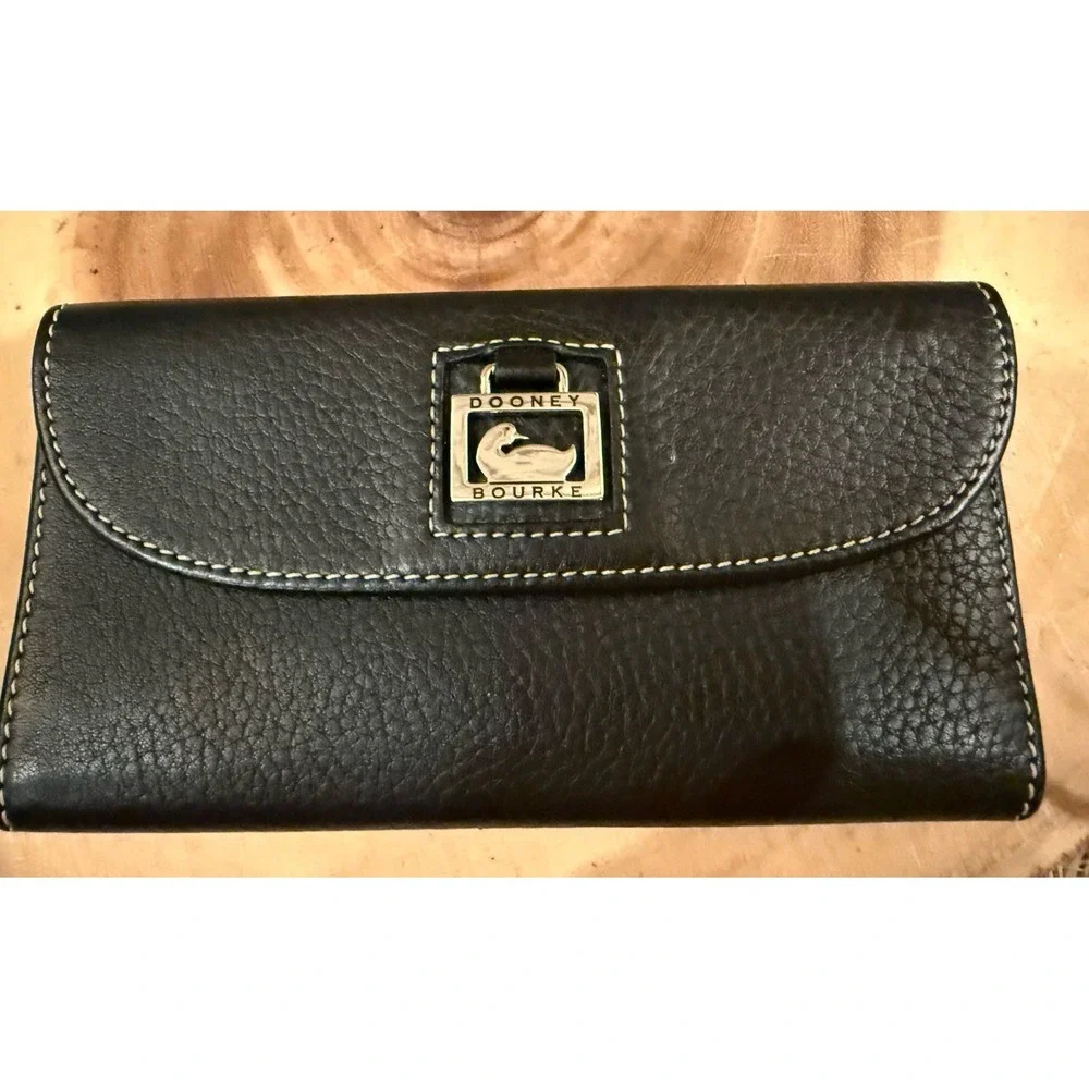 Dooney‎ & Bourke Dillen Double Pocket Black Pebbled Leather Hobo Bag & Wallet